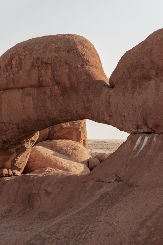 Rock arch in Spitzkoppe